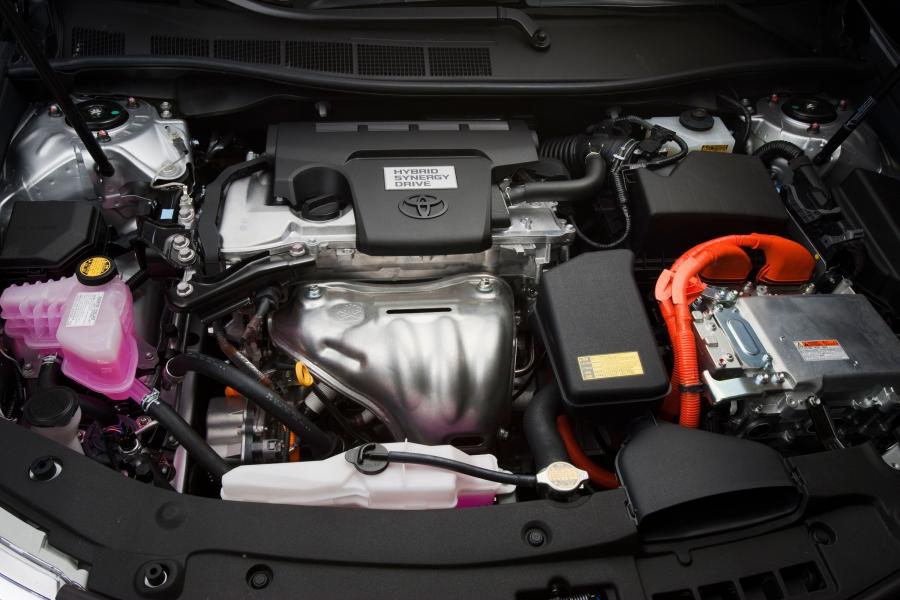  Toyota Camry Hybrid 2012 года  (фото 51 из 71)